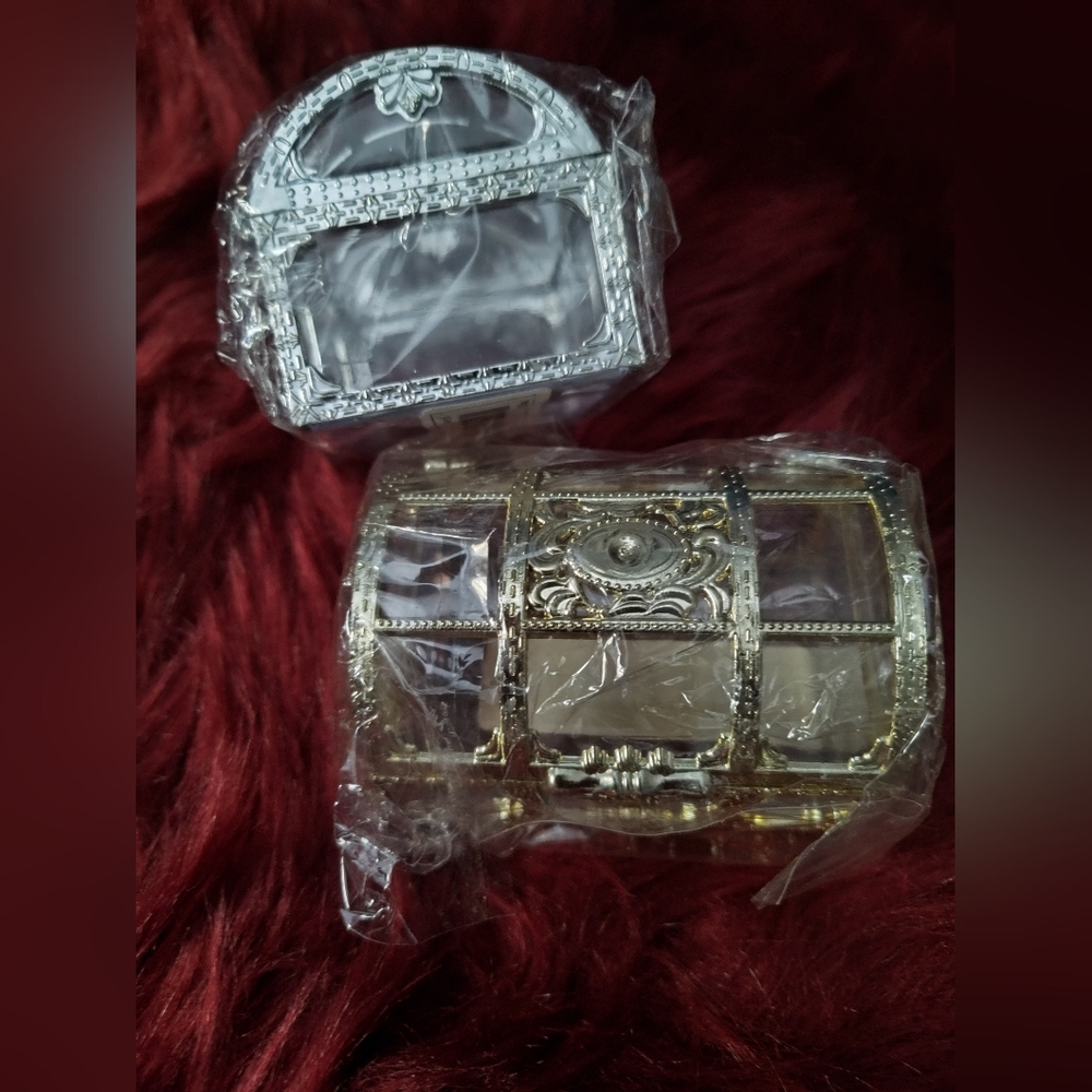 Trinket box